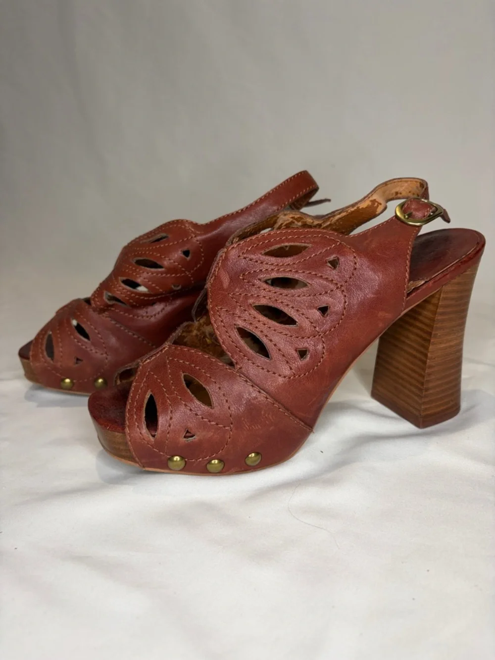 Lucky Brand Originals Brown Leather Cutout Block Heel Platform Sandals Size 8.5 - Picture 1 of 6